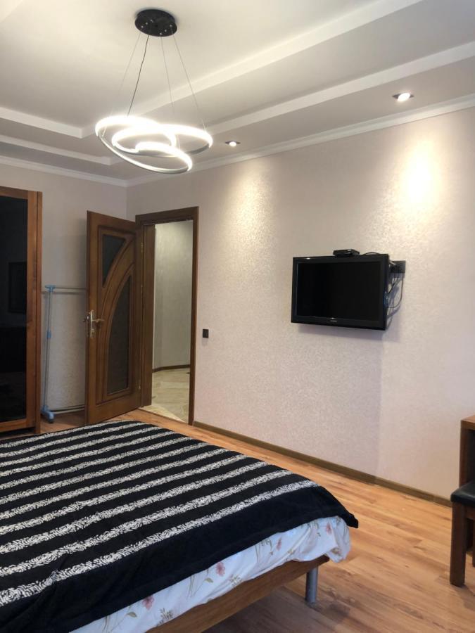 Stylish Apartments In The Heart Of The City! Tasjkent Exteriör bild